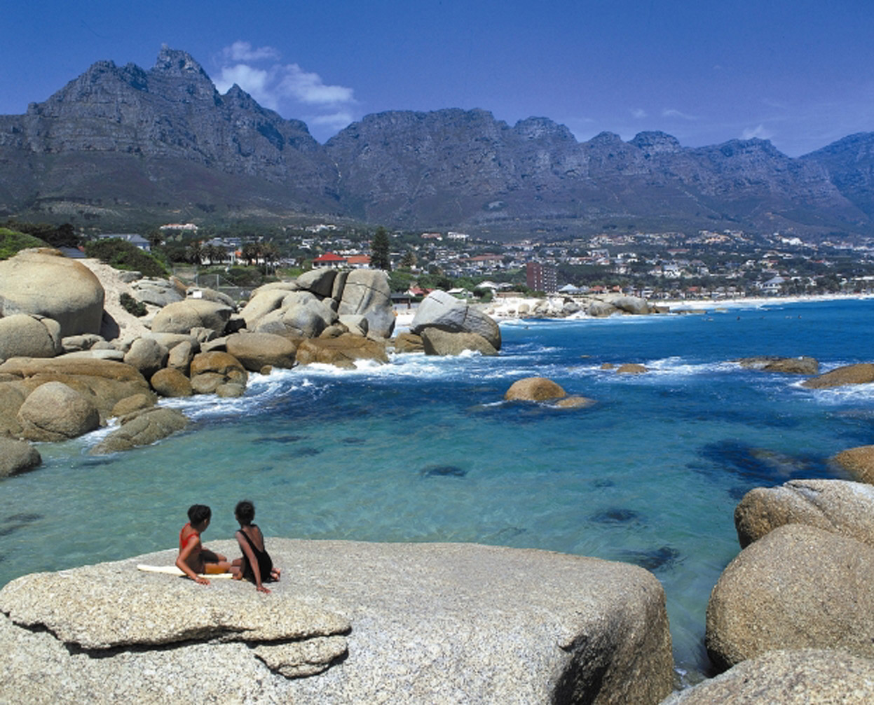 http://www.study-express.ru/img/schools/113/camps_bay_beach.jpg